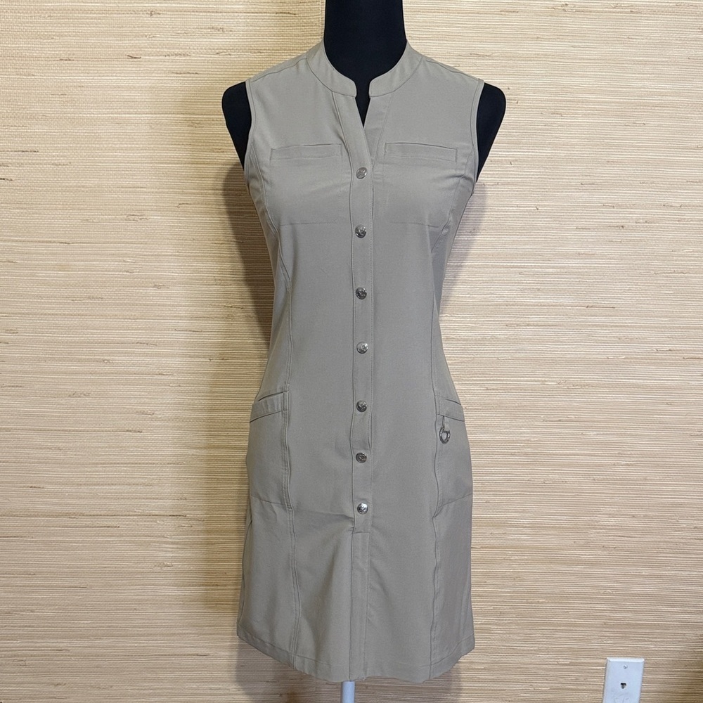 Daily Sports Khaki Sleeveless Snap Button Front Golf Sport Athletic Dress  in XS